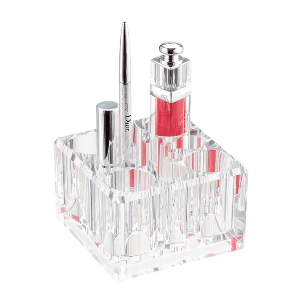 ACRYLIC LIPSTICK & PENCIL CUBE!!